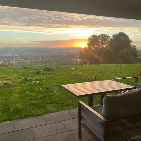 Panorama-paradies Im Rheinthal *